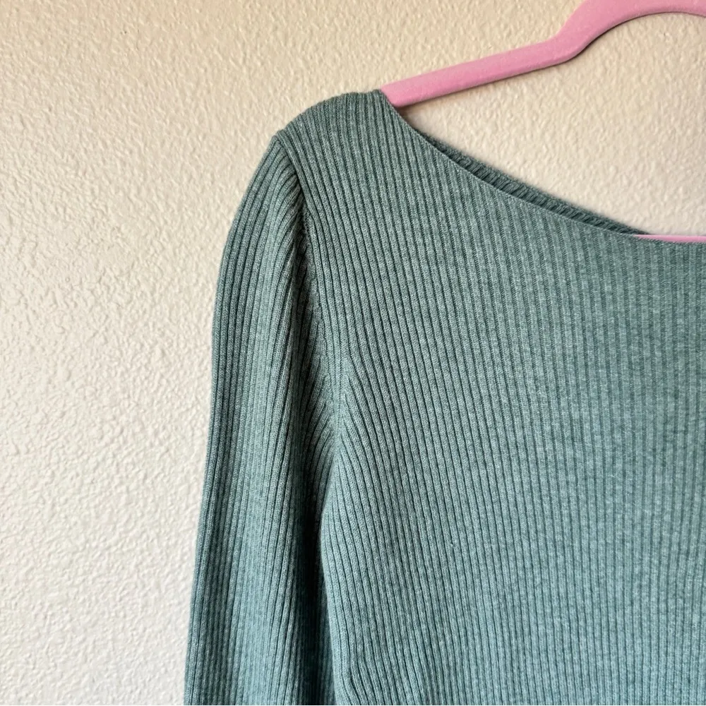 Babaton Green Ribbed Knit Sweater Womens S Cross Over Back Casual Fall Classic - Image 3