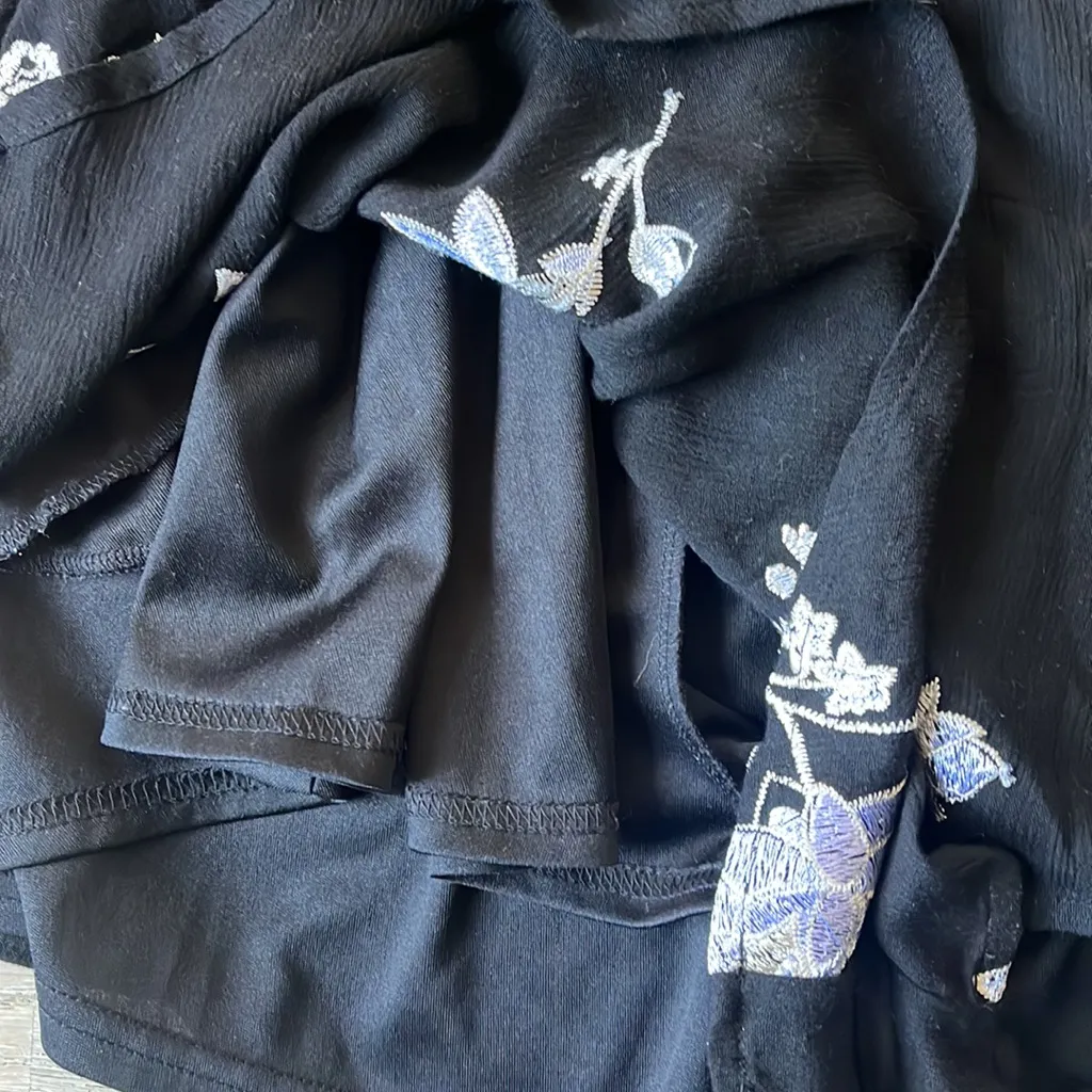 Abbeline Deep V Romper - Image 6