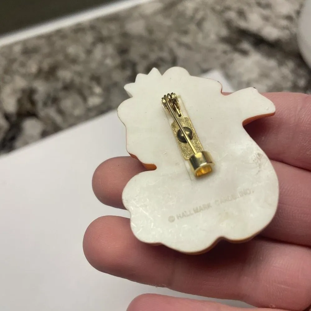 Hallmark Cards Collectible Lion Brooch Pin - Image 7