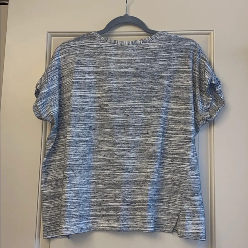 Gray Shirt Women’s Small - Image 3