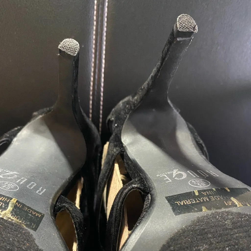 Rouge Helium Faux Suede Elegant Black Stiletto Heel Sandals Size 8 1/2 - Image 12