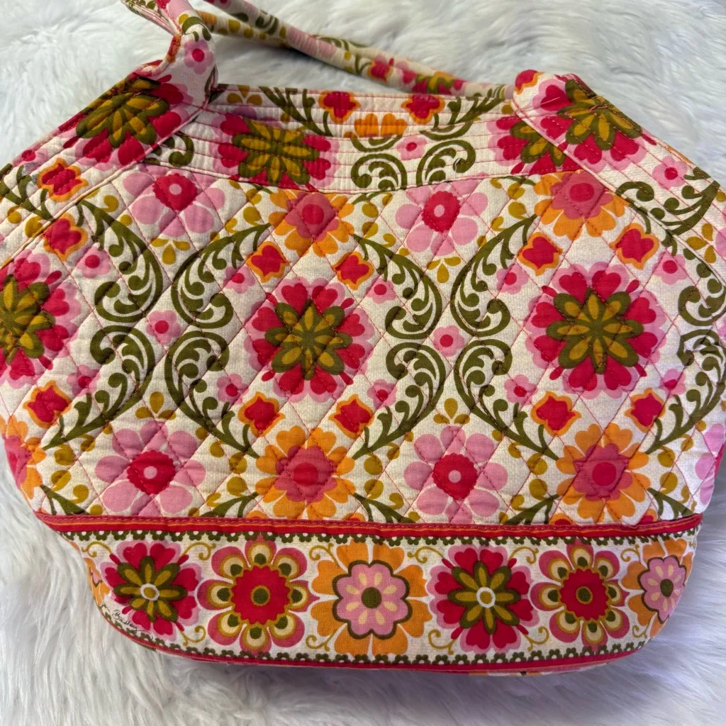 Vera Bradley Alice Tote Bag – Retired Pattern - Image 5