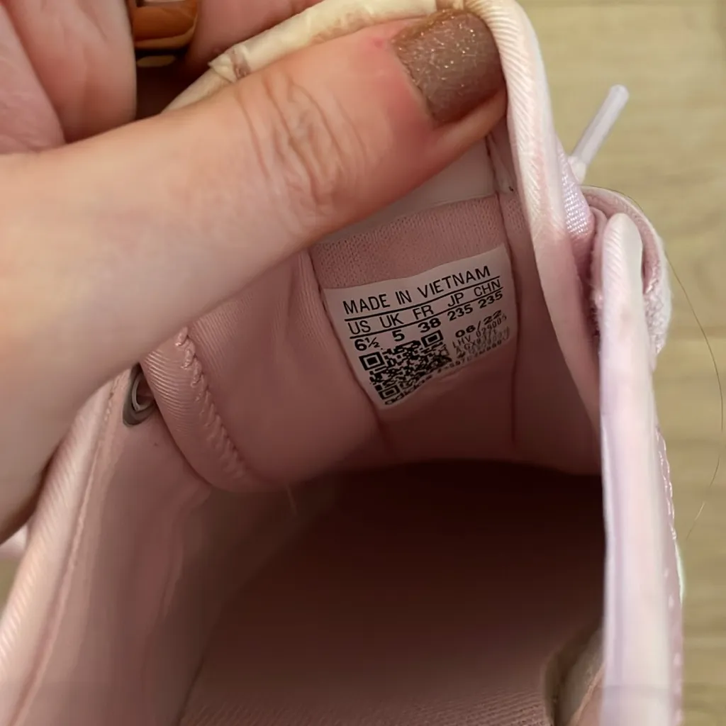 Adidas Nizza platform sneakers - Image 10