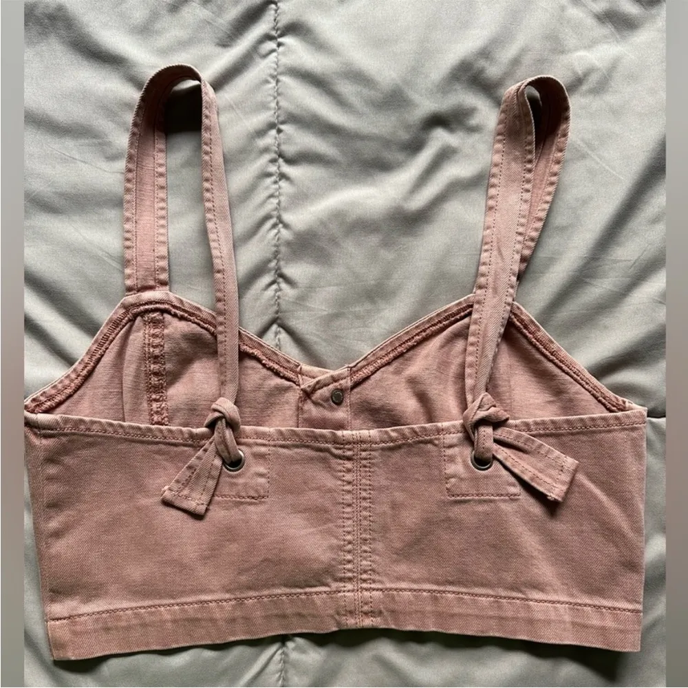 American Eagle Pink Denim Button-Up Crop Top Size 2 - Image 7