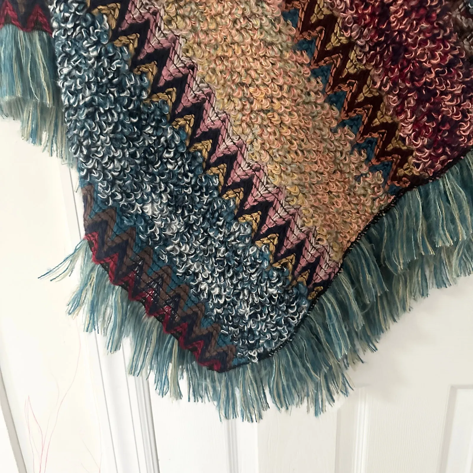 Coldwater Creek NWT 22239 Pullover Fringe Zig Zag Open Knit Poncho One Size - Image 6