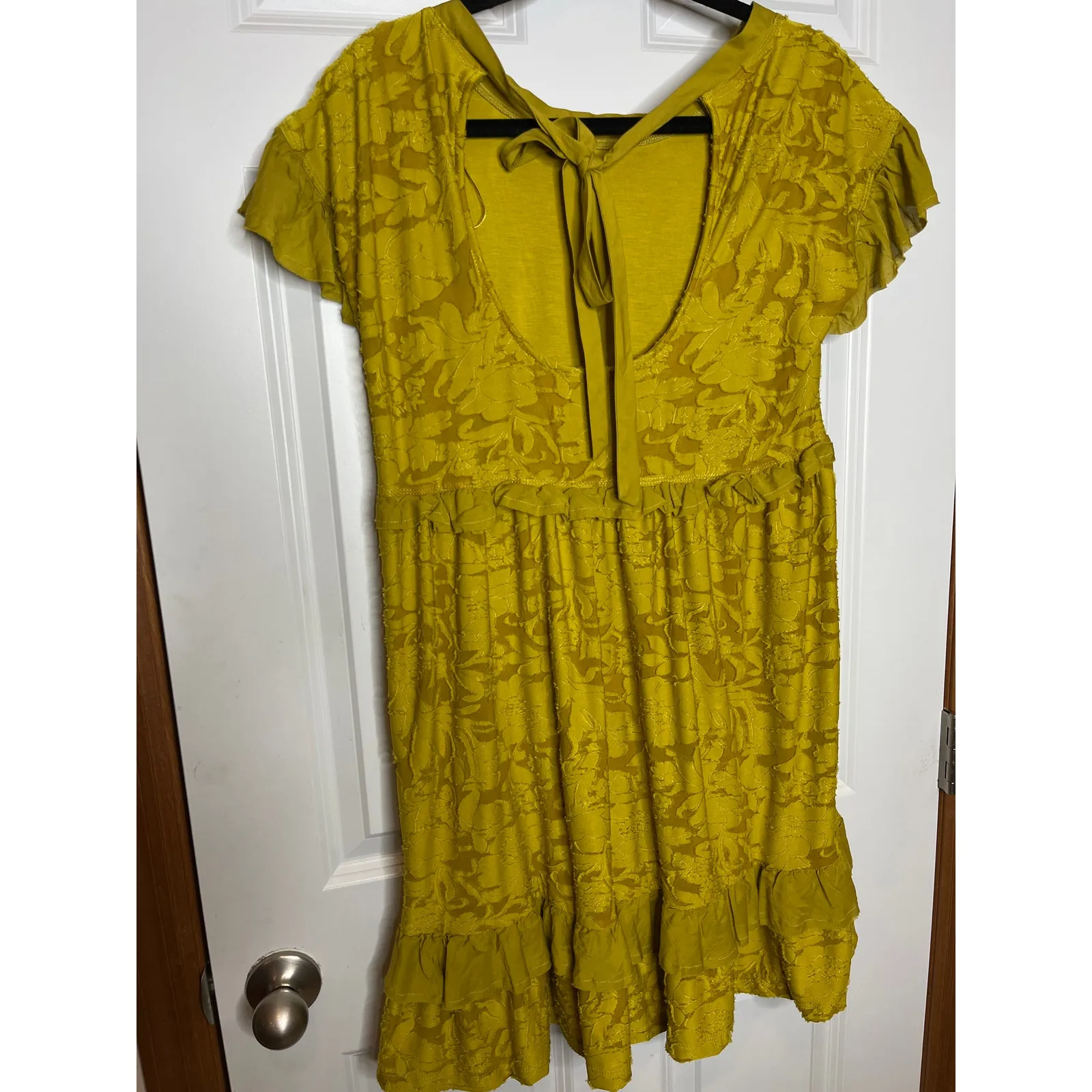 Anthropologie‎ Ruffle Knit Mini Dress Mustard Yellow XS Open Back Short Sleeve - Image 7