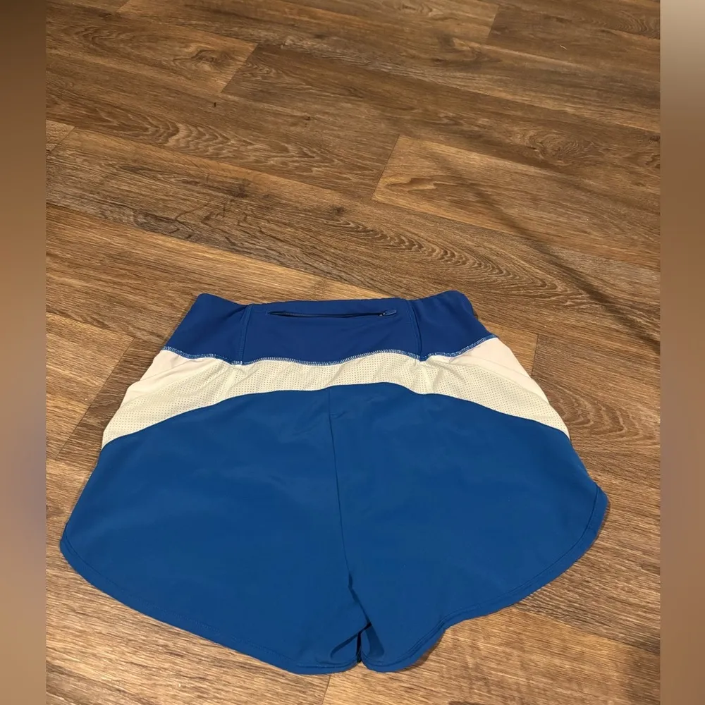 Sweaty Betty Women's Track Speed 3.5 Running Shorts - Small -Oxford Blue -EUC - Image 3