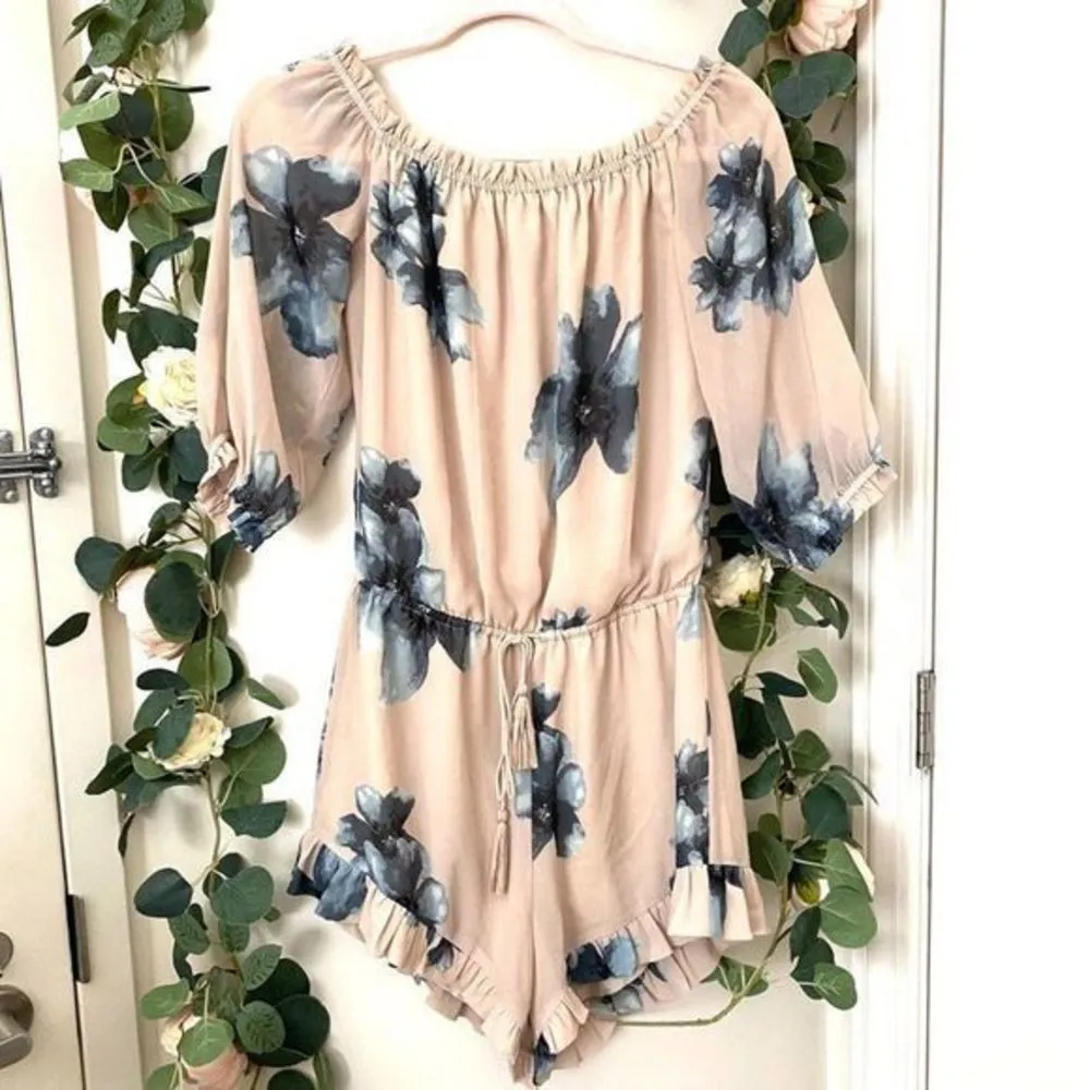 WINSTON WHITE Tan Floral Romper‎ - Image 3