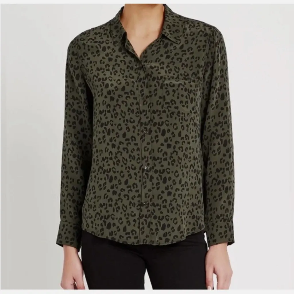 Rails Kate Olive Cheetah Print 100% Silk Button Down Shirt Women's Size Small - Image 6