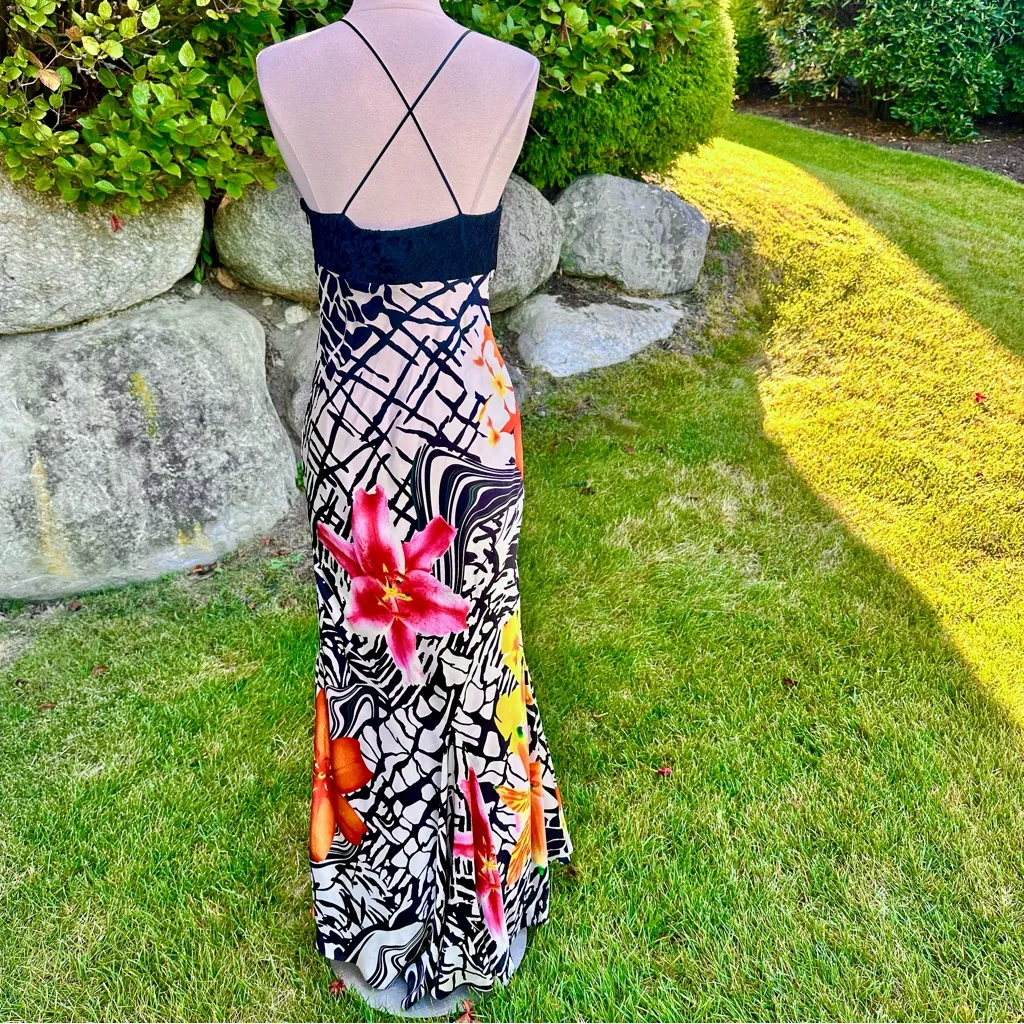 Mary L. Couture Lace and Silk Floral Petite Maxi Gown Black Size 6P - Image 11