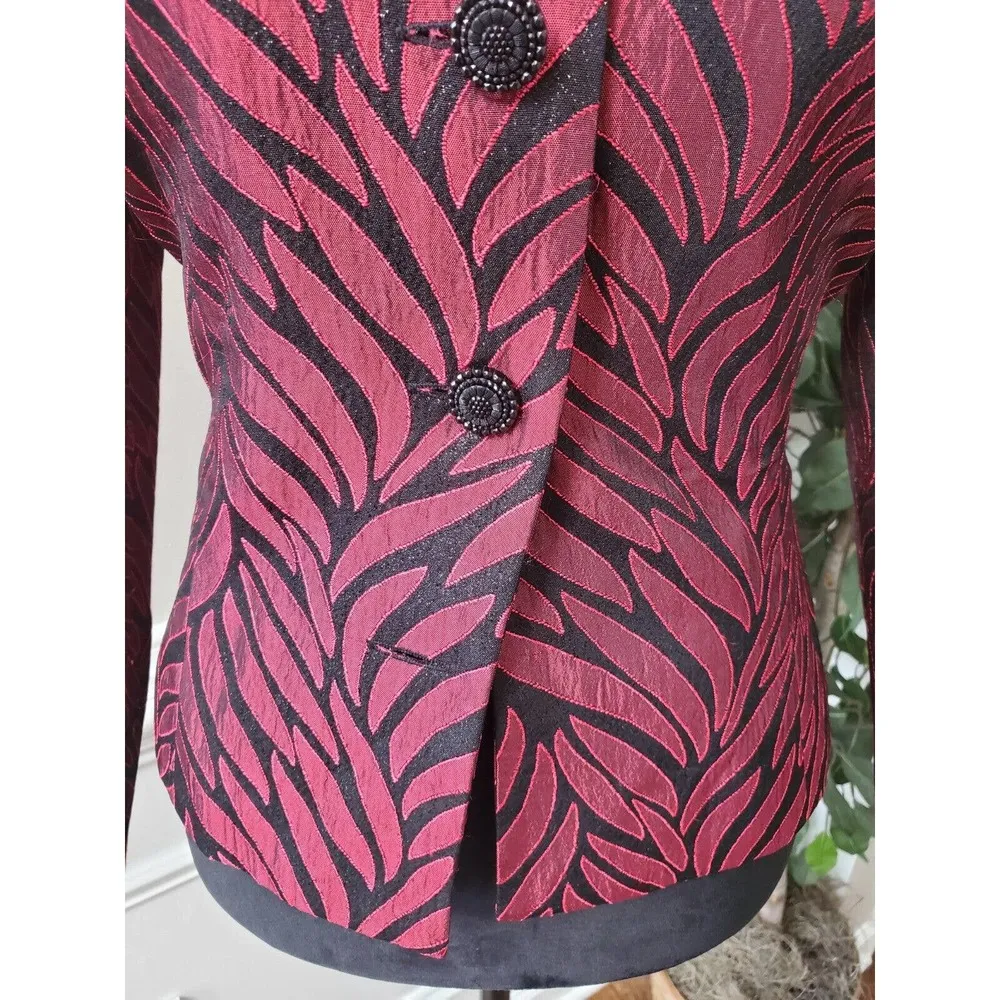 Dressbarn Women's Maroon Polyester Long Sleeve Single Breasted Blazer Size Small Red - Image 4