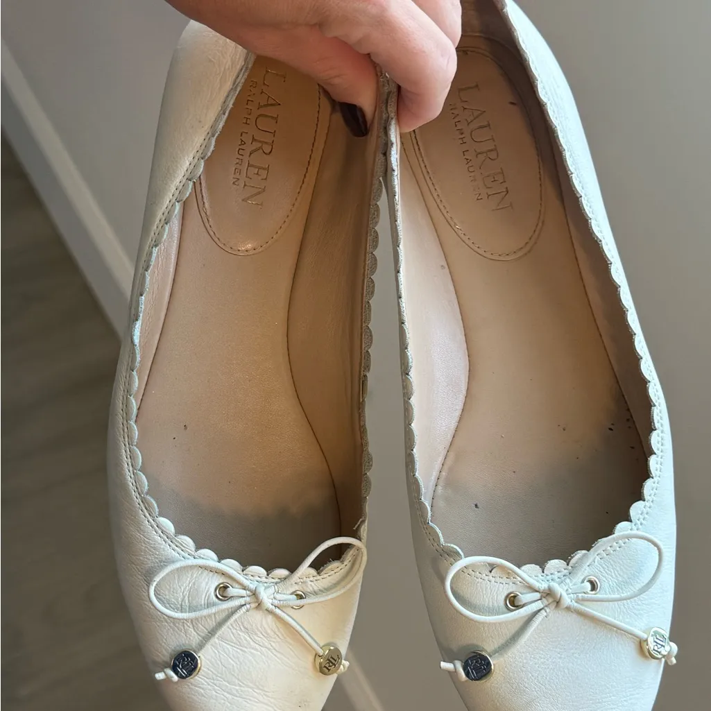 Ralph Lauren Cream Ballet Flats with Bow - Image 2