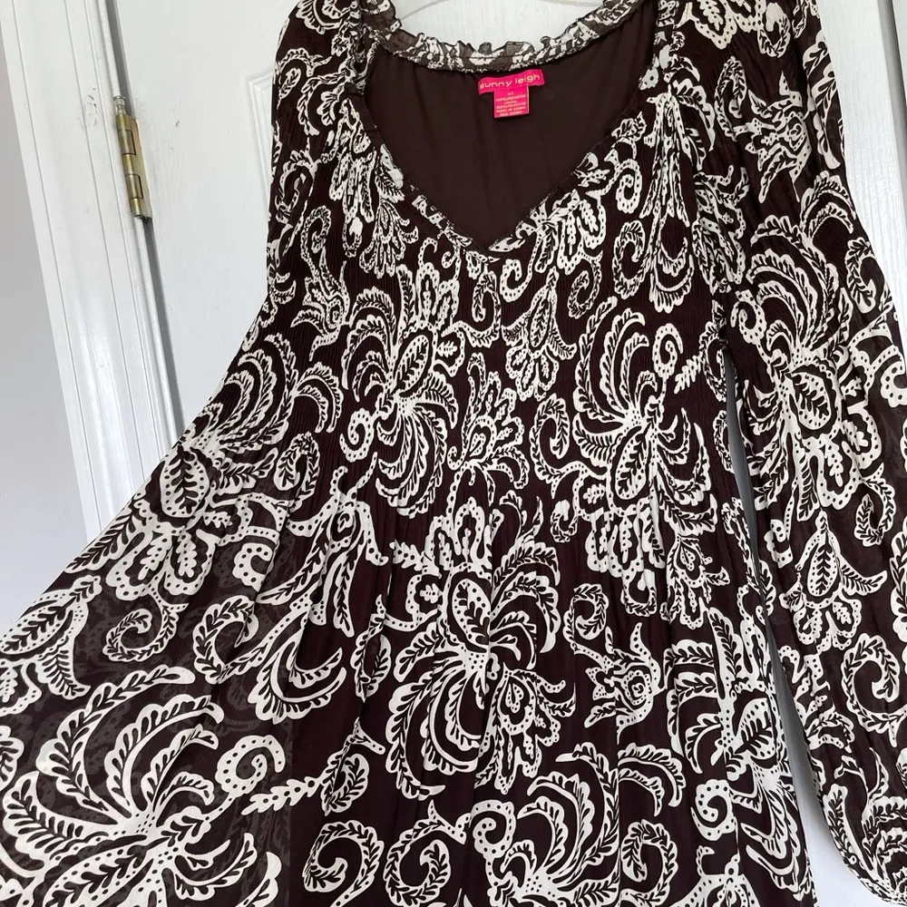 Sunny Leigh Very pretty scroll print dress - Image 5