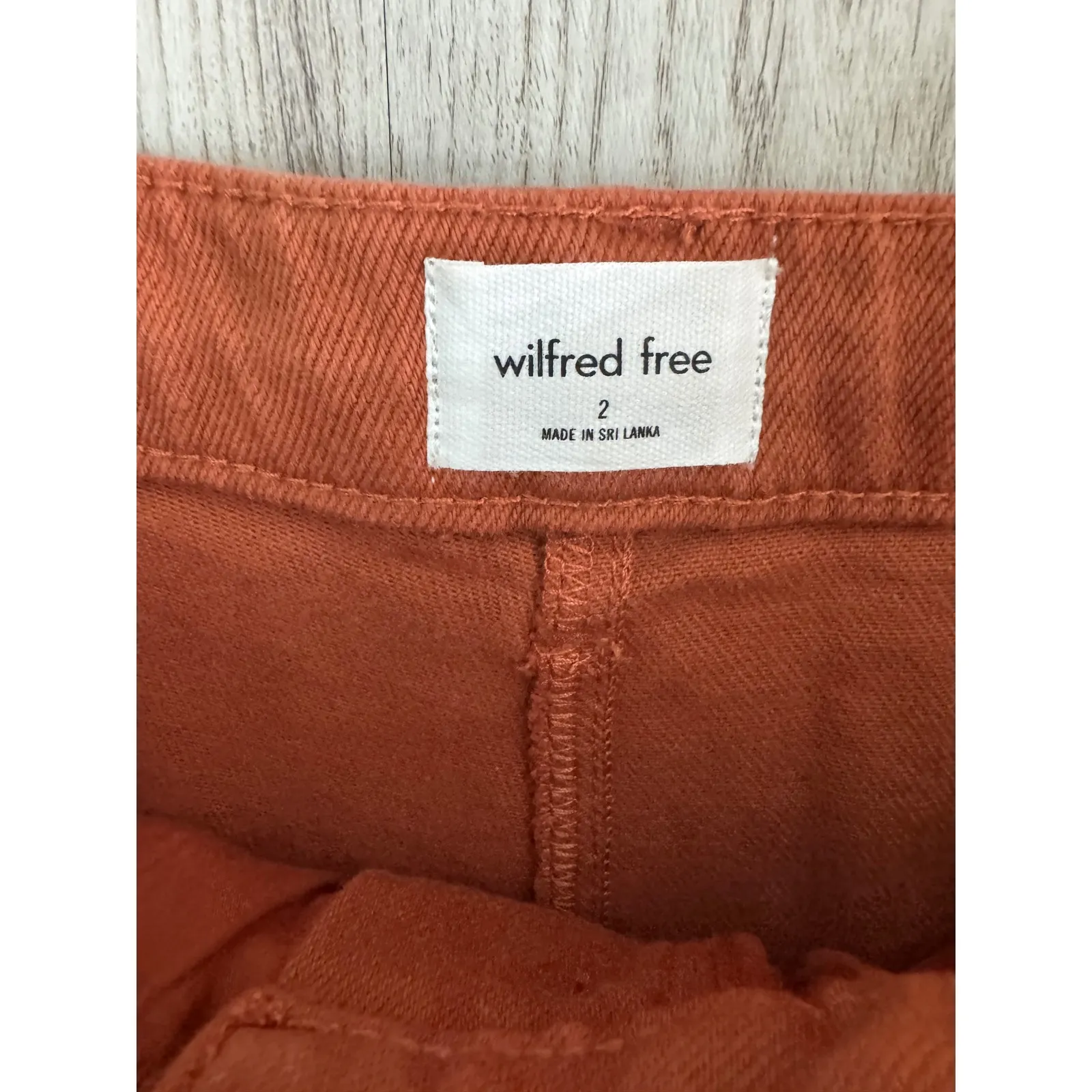 Wilfred Free Modern Cargo Pants‎ Women's Size 2 Rust Button Cuff Utility Style - Image 4