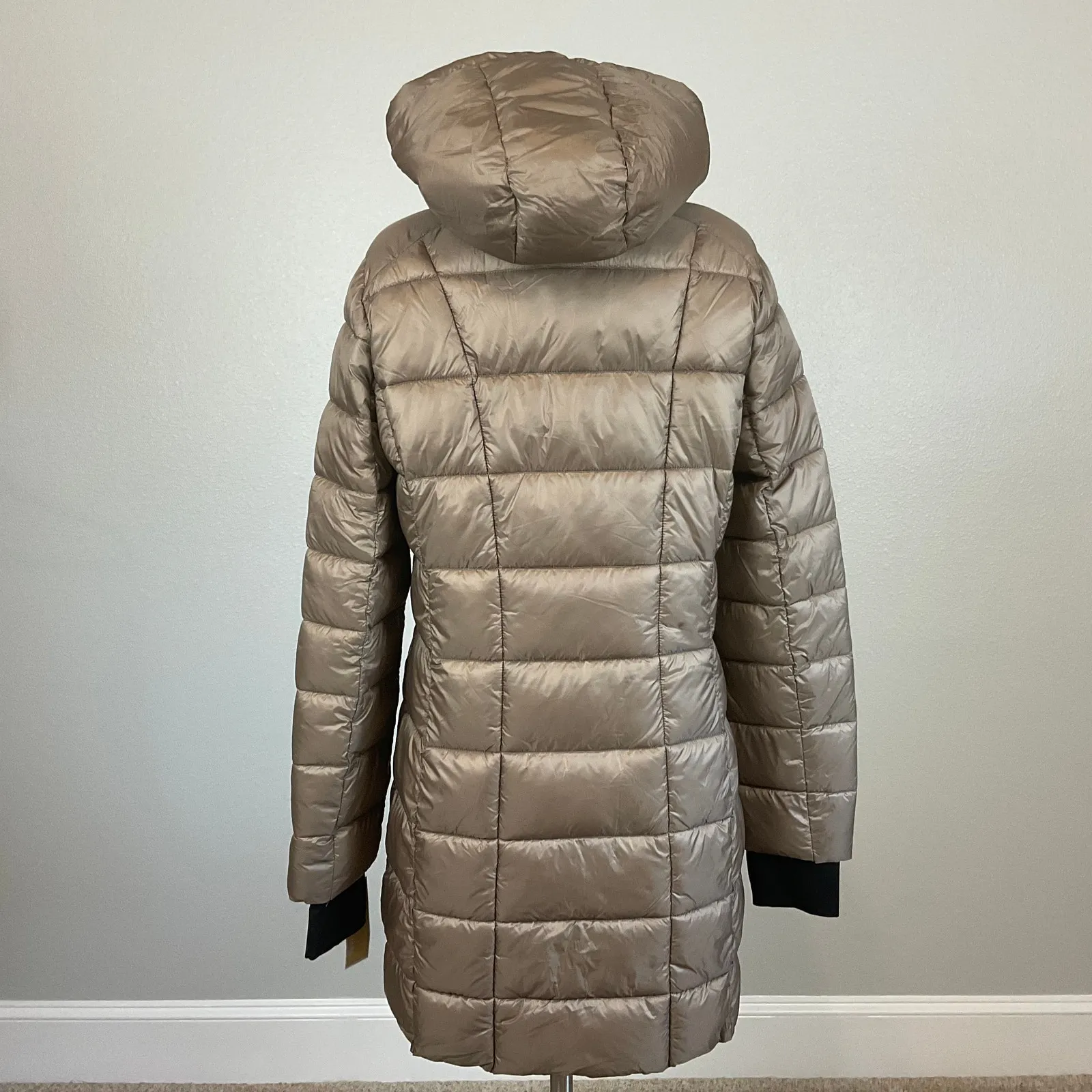 Michael Kors Quilted Puffer Coat Size Medium Brown Mid Length Packable Jacket - Image 6