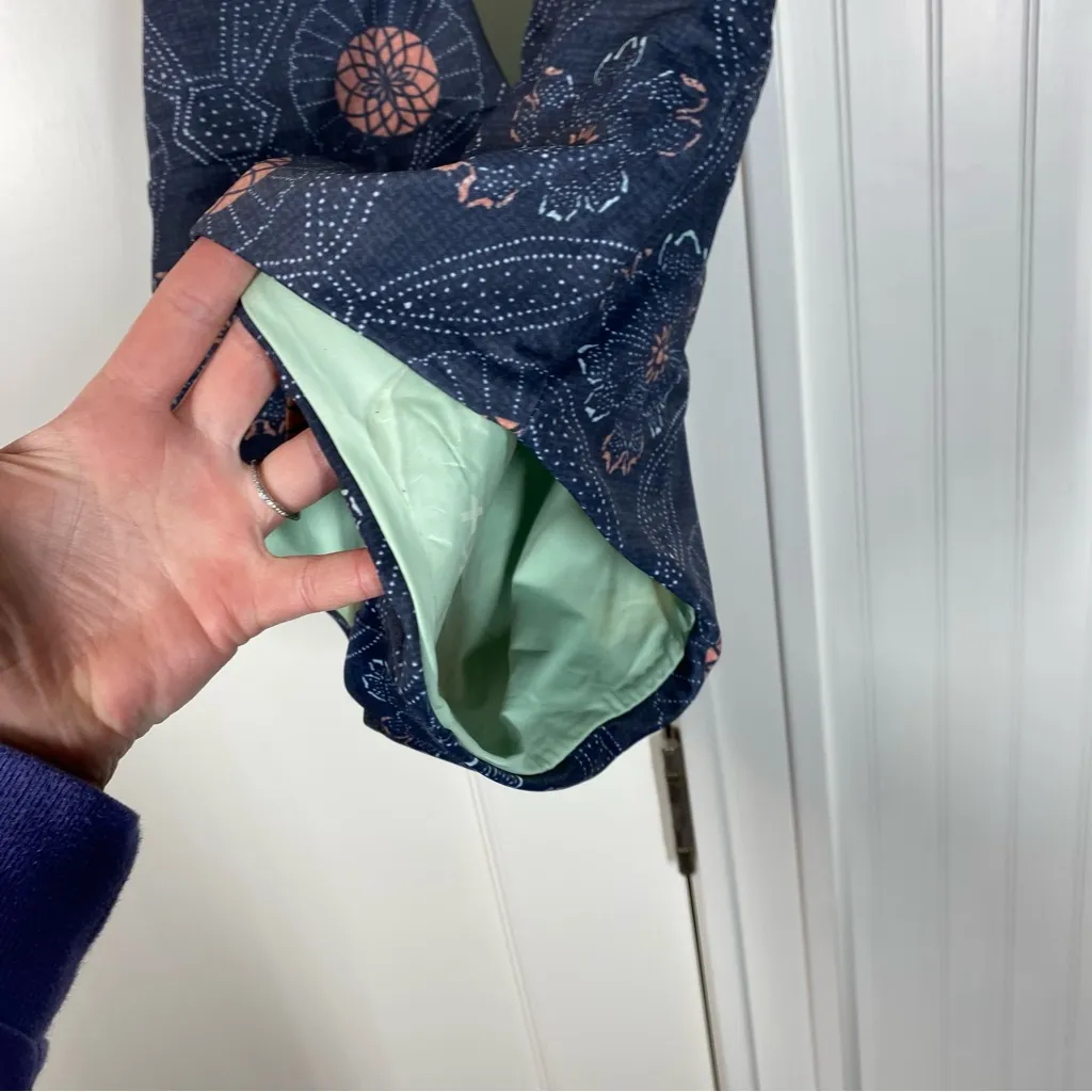 TAVIK one piece swimsuit size small new nwt beach pool vacation cruise tanning Blue - Image 2