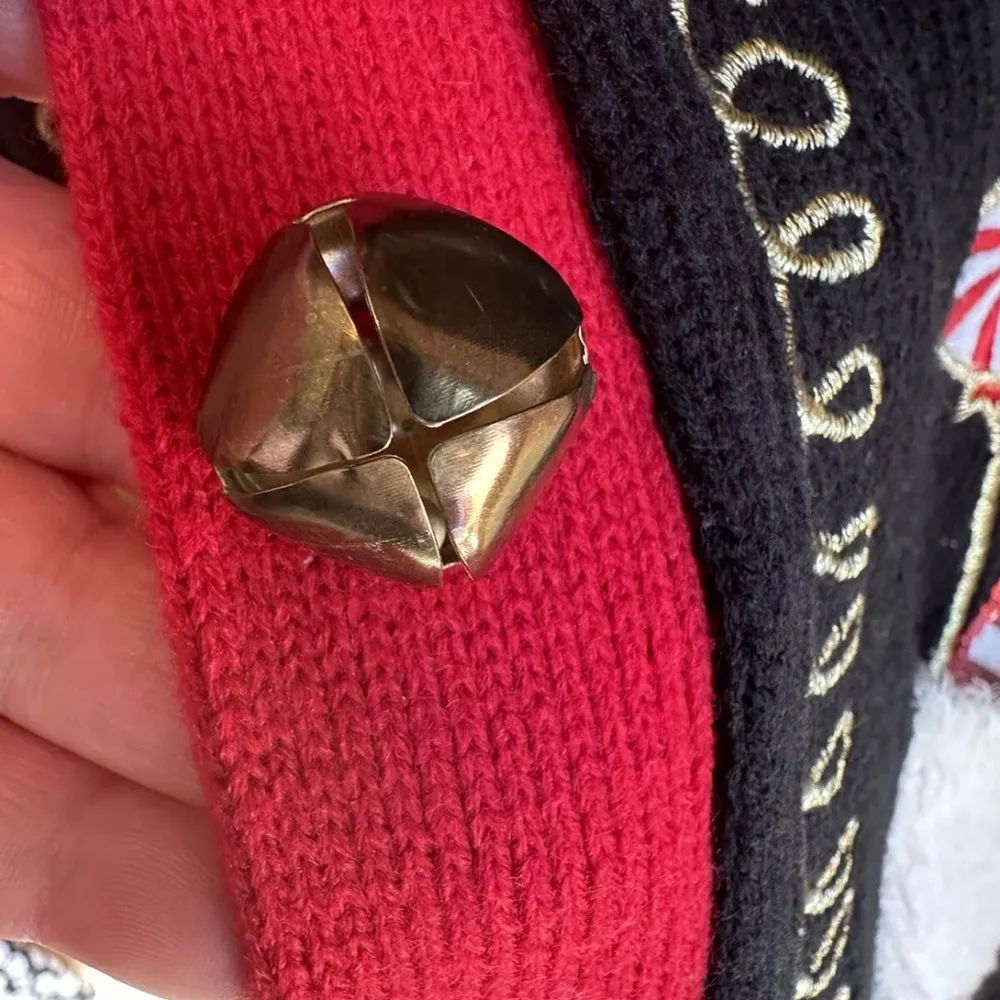 Christmas Sweater Vest 99 Jane Street Jingle Bells Long Length Sz M Ugly Sweater Red Size M - Image 5