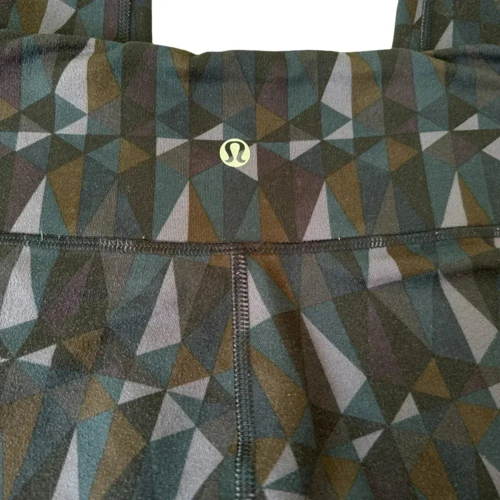 Lululemon Wunder Under Pant Legging in Stained Glass Love Nightfall Black Size 8 - Image 10