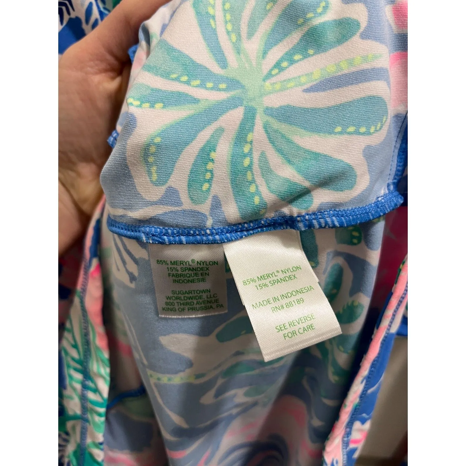 Lilly Pulitzer Luxletic Delaynee Meryl 1/4 Zip Popover JetStream Top Size Medium - Image 4