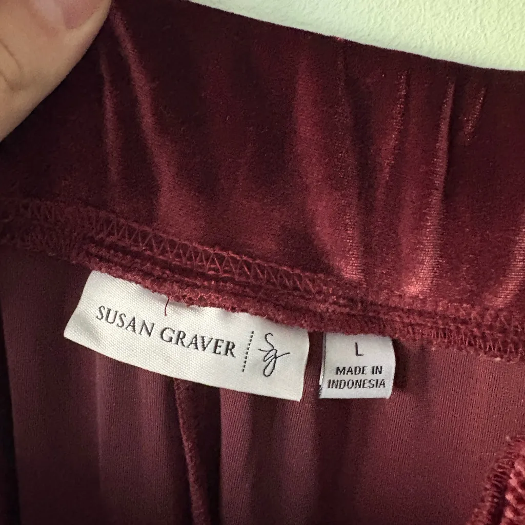 Maroon Velvet wide leg pants - Image 2