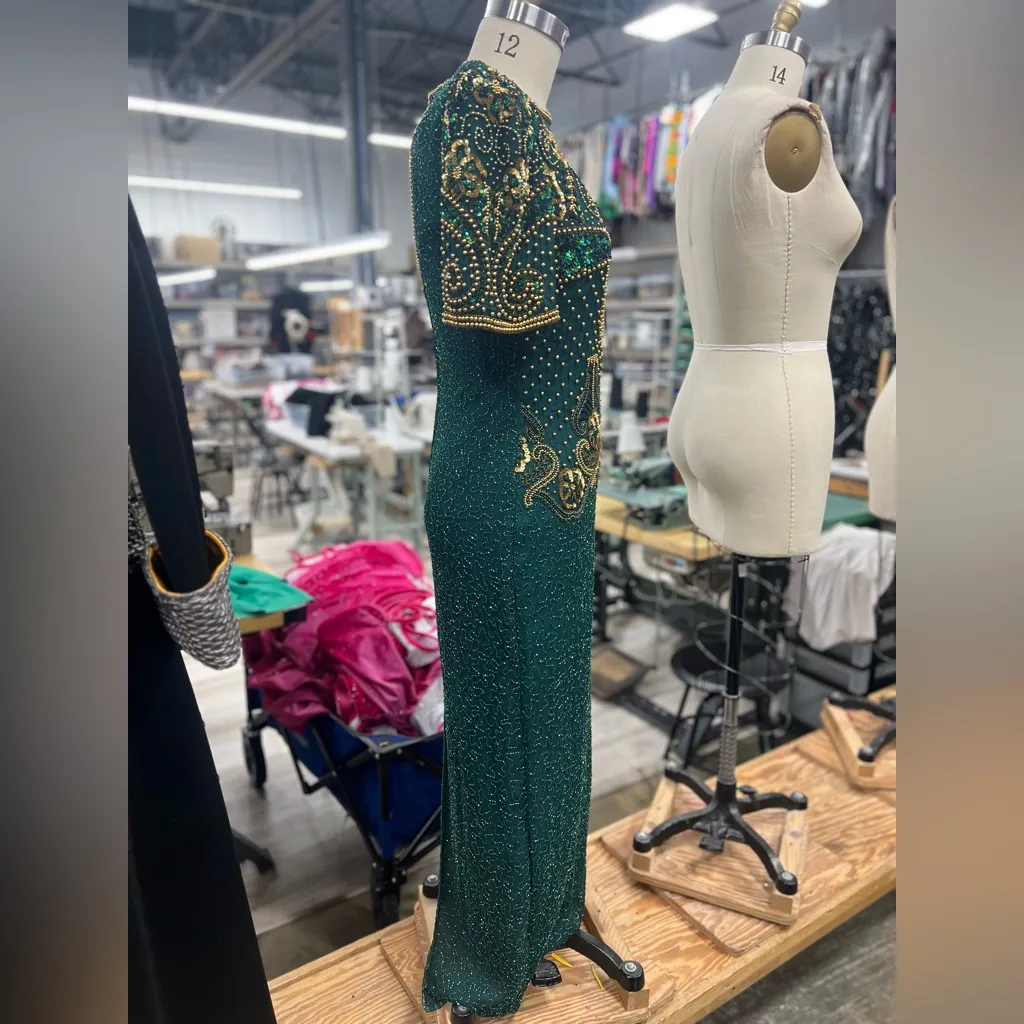 Vintage Beaded Gown M - Image 6