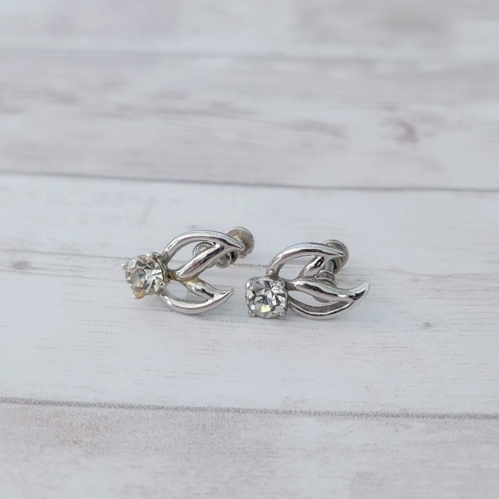 Vintage Screw Back Earrings Silver Tone with Clear Gem 0.75" - Image 2