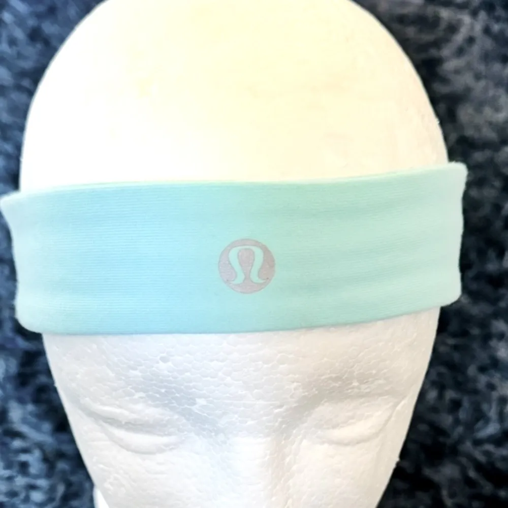 Lululemon VINTAGE Slipless Headband in Aquamarine - Image 3