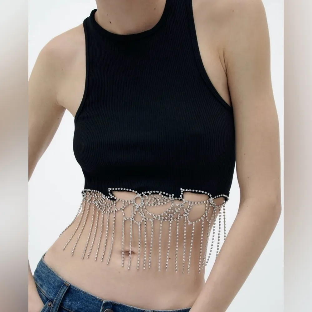 Zara Women Bloggers Favorite Black Contour Seamless Jewel Floral Top Sz‎ XS-S - Image 3