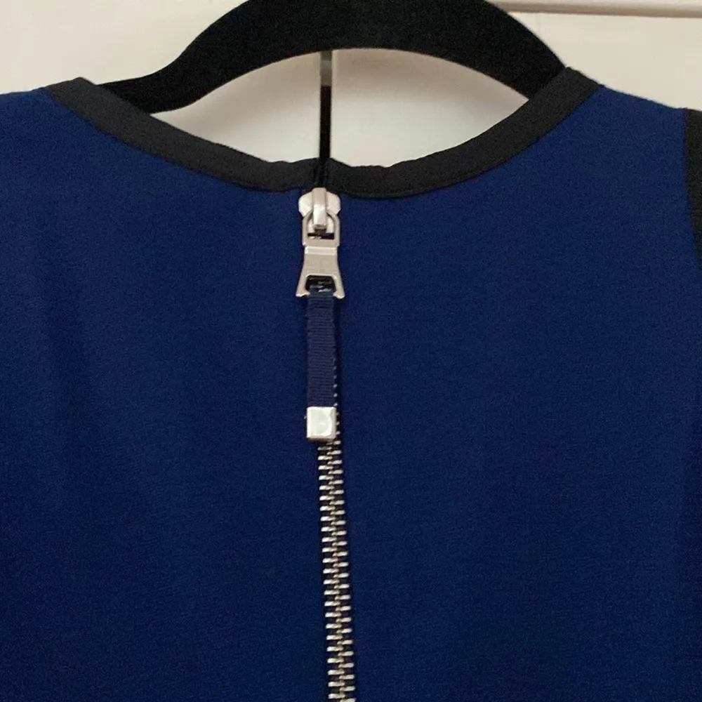 Banana Republic Fit‎ & Flare Dress Size 4 Pleated Skirt Color Block Blue Black - Image 12