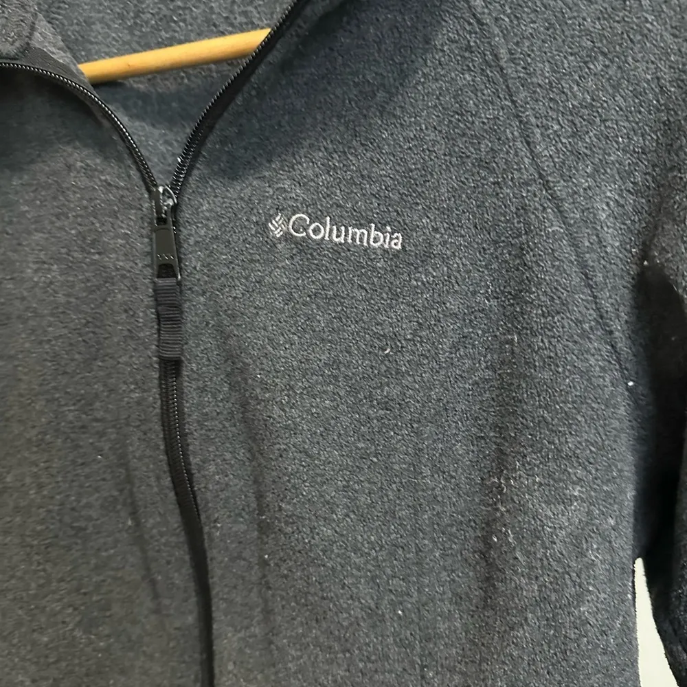 Columbia Gray Fleece Zip Up Jacket size small - Image 3