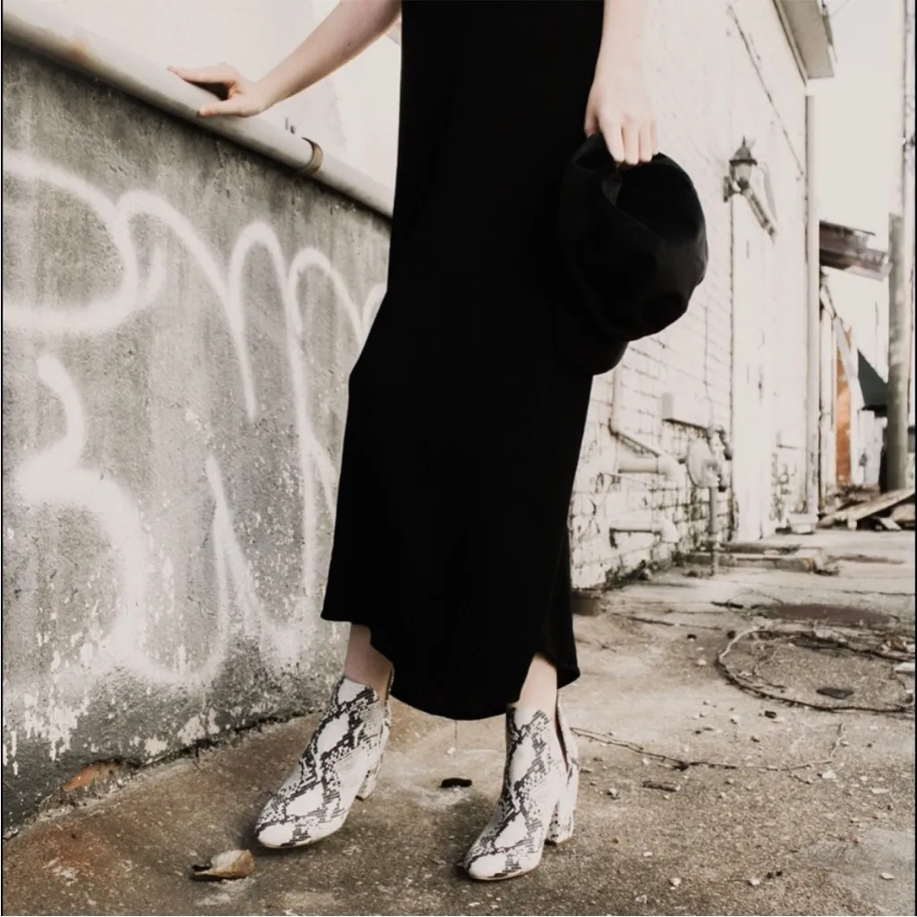 Steve Madden Rookie Snakeskin Bootie Size 8 - Image 5