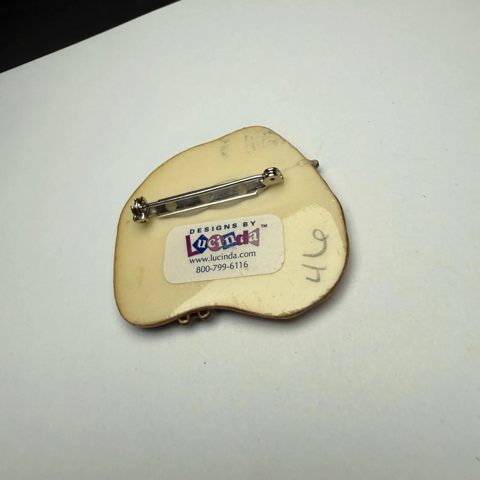 Lady Mom With Two Children Playing Signed Designs By Lucinda Brooch Pin Kids - Image 6