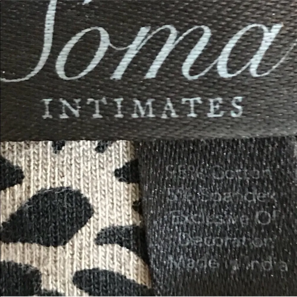 Soma Intimates Floral Zip Up Jacket Cardigan Sweater Size 10 with 3/4 sleeves - Image 5