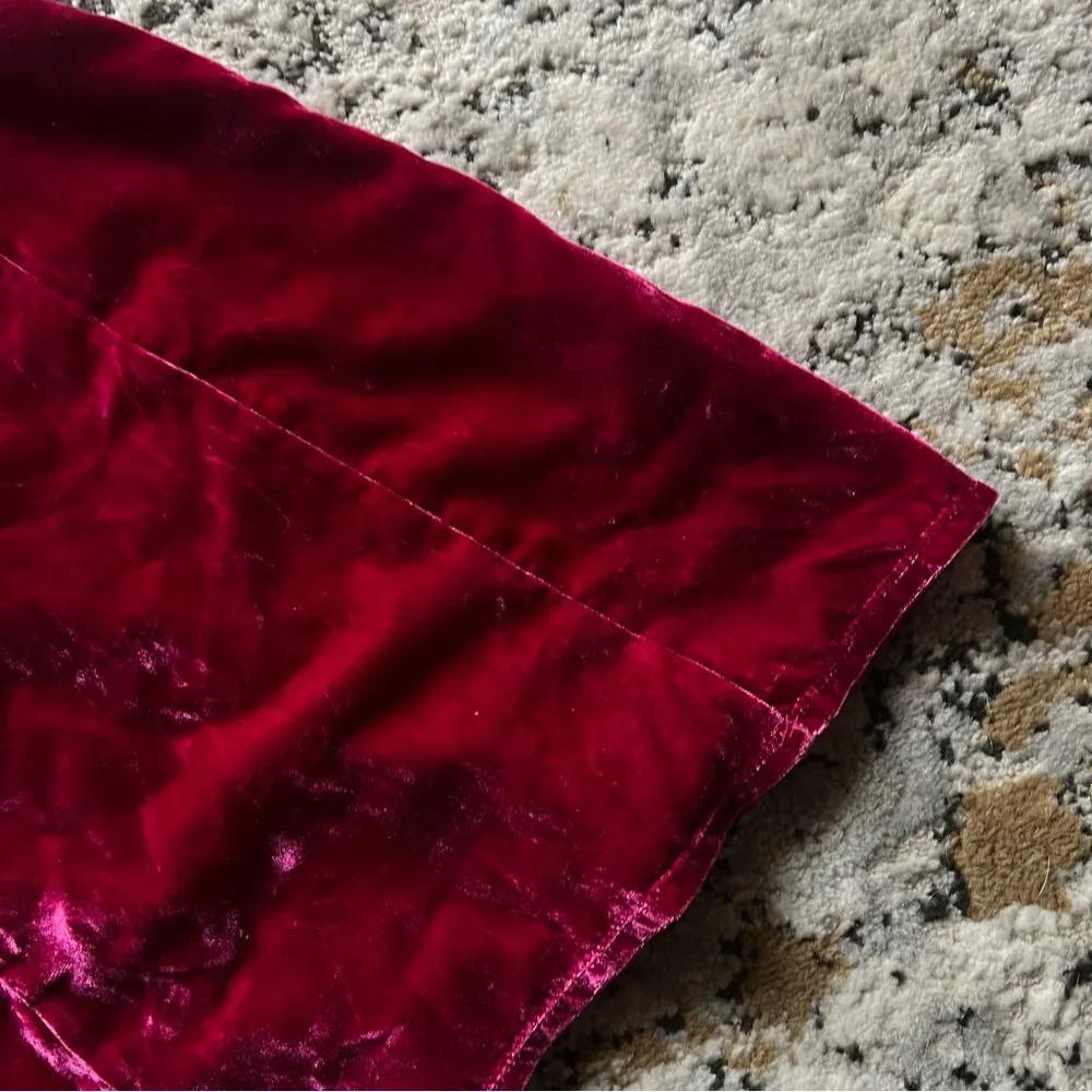 NWT 🌟 Forever 21 Magenta Velvet Dress - Image 5