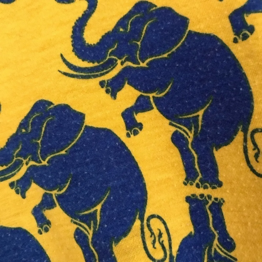 LuLaRoe Irma elephant print high-low tunic top size XS - Image 5