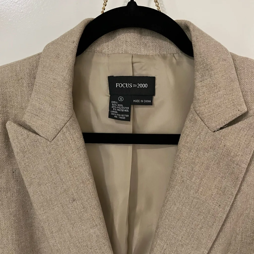Classic Taupe Wool Blazer Sz 10 Tan - Image 3