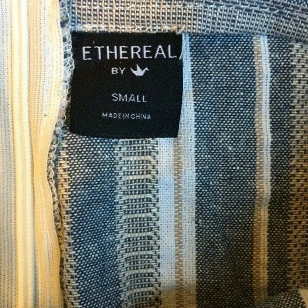 Ethereal by paper crane small blue and white short - Image 5