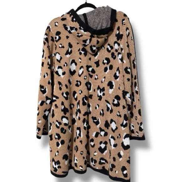 Chico’s size 3 (XL) long sleeve cardigan sweater animal pattern button front - Image 3