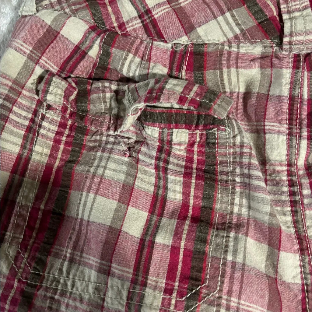 St. John's Bay Maroon and White Bermuda Shorts with Elastic Waistband - Image 4