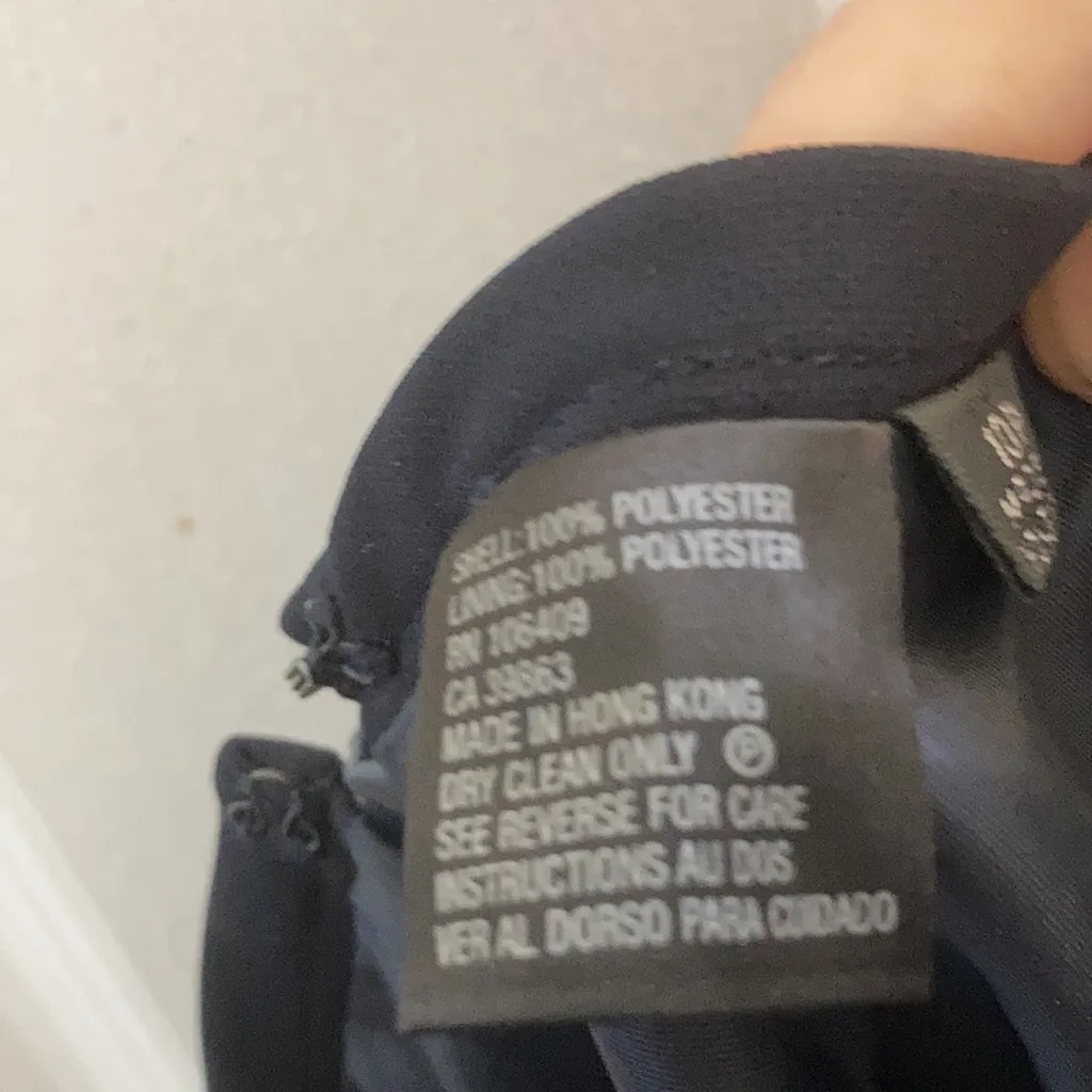 FINAL MARKDOWN Ladies classic black skirt 10p - Image 4