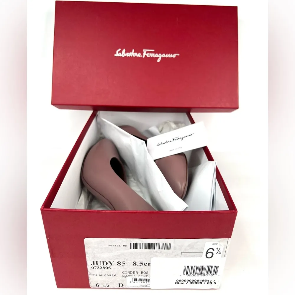 Salvatore Ferragamo Judy Cinder Rose Gancini Logo Pumps Size 6.5 - Image 2