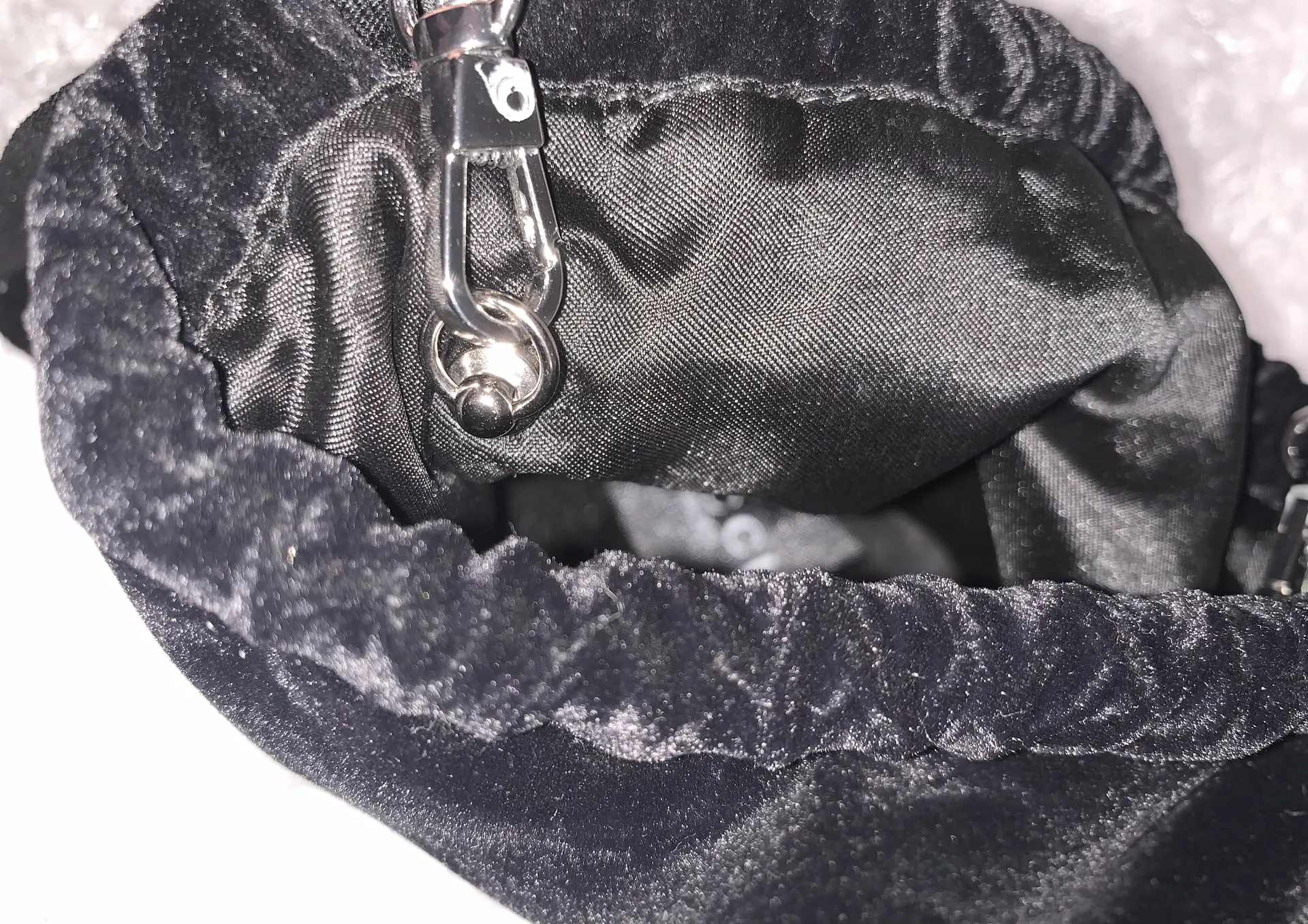 Authentic Designer Beauty Bag Black - Image 9