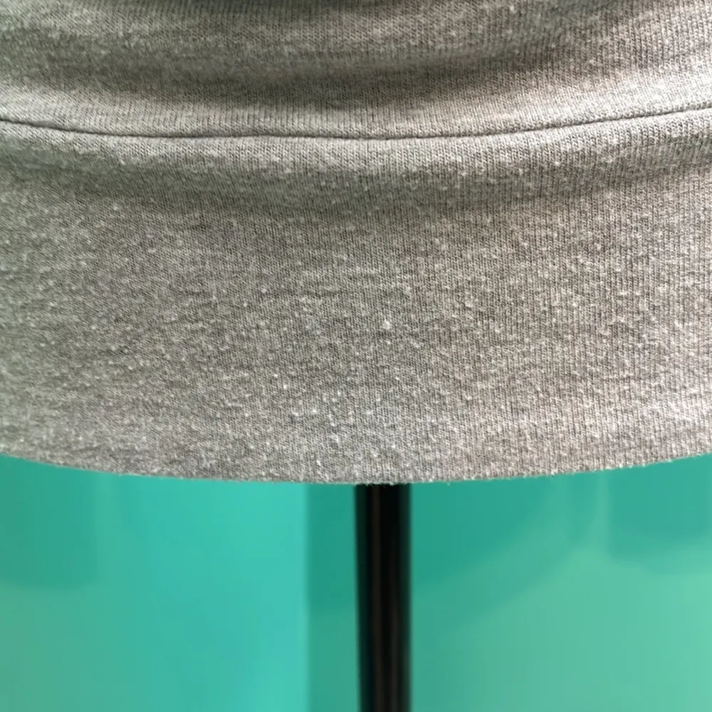 Cupcakes and Cashmere Long Sleeve Gray sweater - Image 3