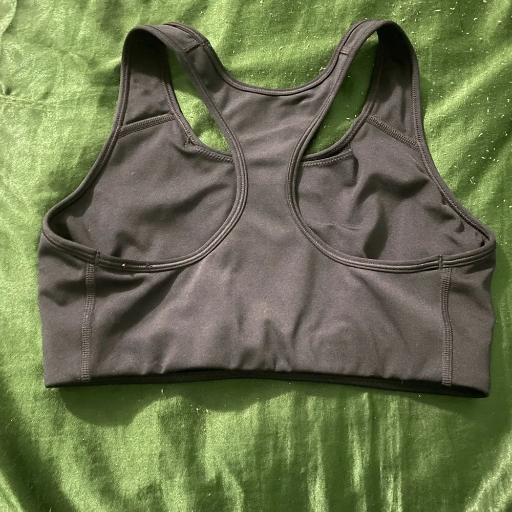 Nike Women's Black Sports Bra - Image 2