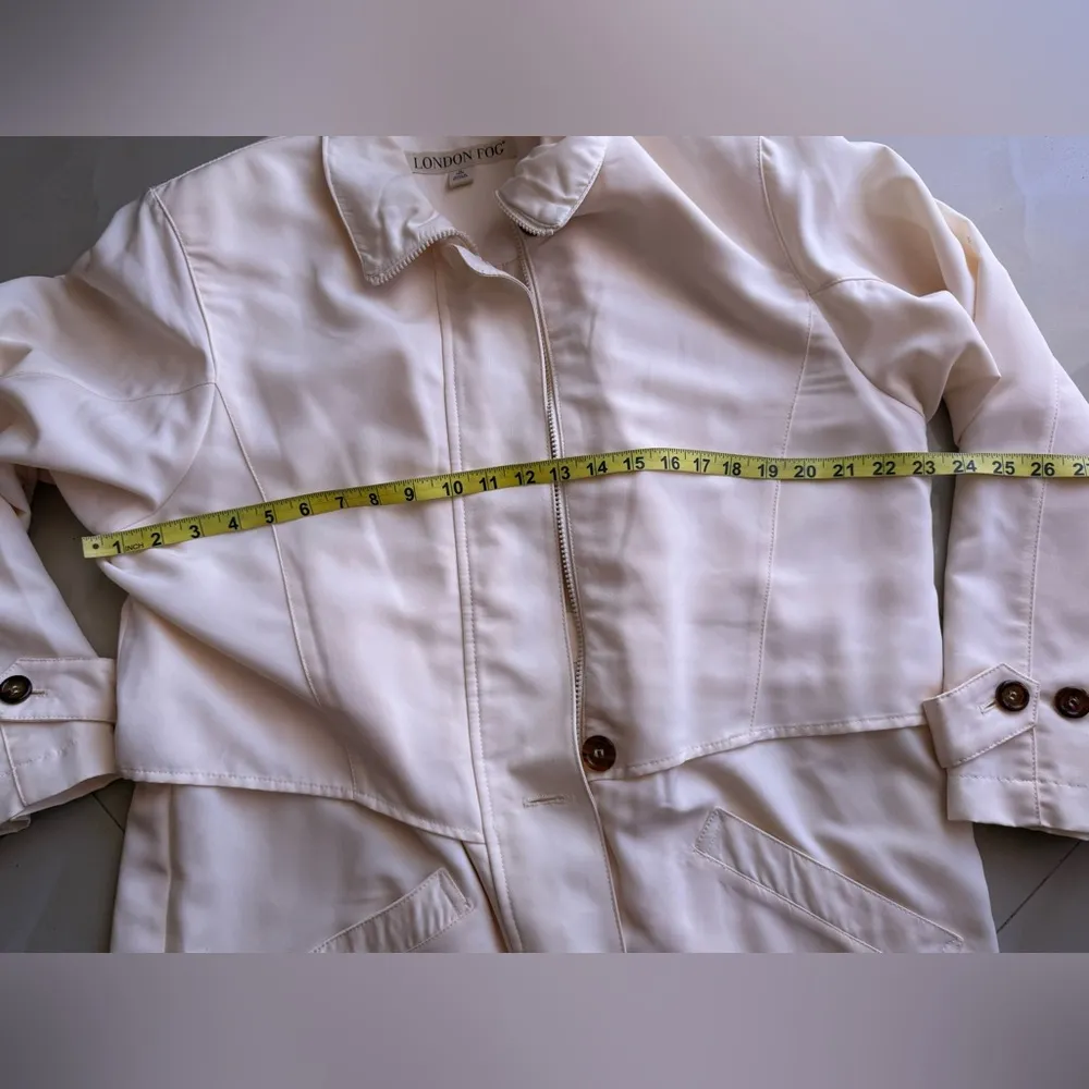 London Fog vintage jacket beige light zipper bottom tie long sleeve size M - Image 12