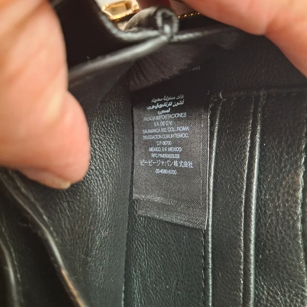 Bebe  Black Quilted Wristlet - Image 8