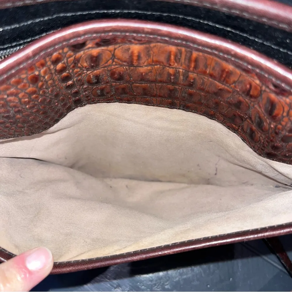 Brahmin Black Leather Croc Embossed Crossbody Purse Bag - Image 10