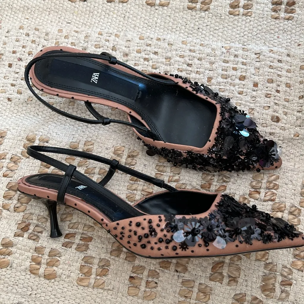 Zara Sequin Kitten Heels Size 38 / 7.5 - Image 8