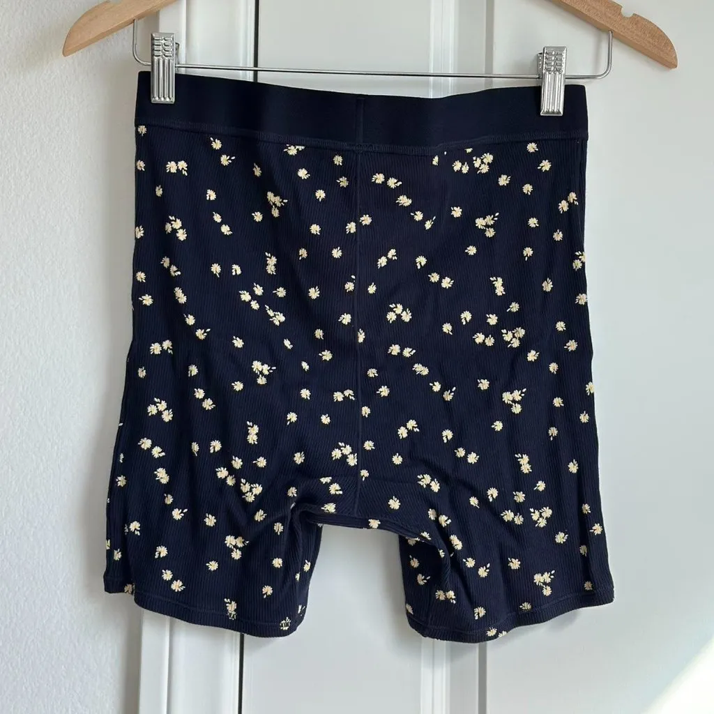 Skims Cotton Rib Boxer in Navy Daisy Print, Size Medium - Image 7