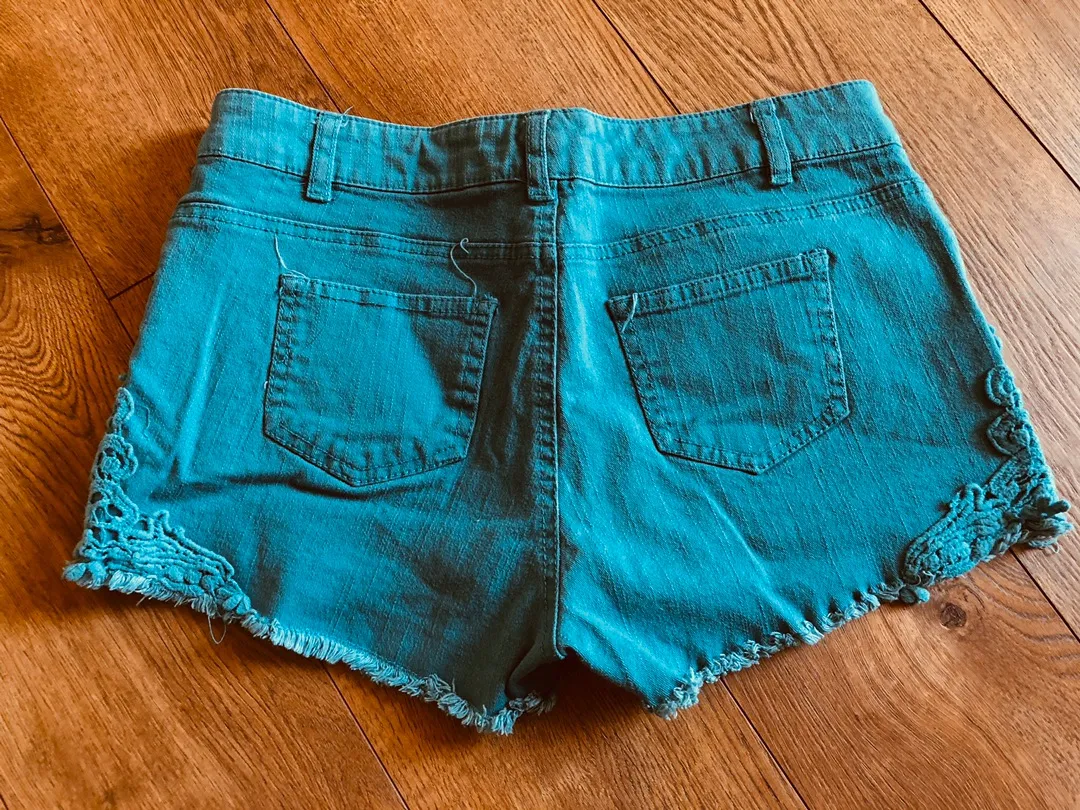 Short Shorts Size M - Image 2